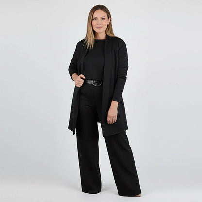 Elegant 3-piece set with a fluid cut - Lunara™