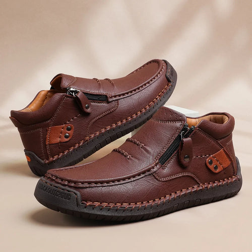 BARTON • Handmade leather shoes, combining comfort and character