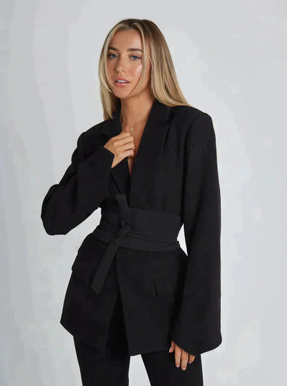 Force | Elegant blazer for women of all ages
