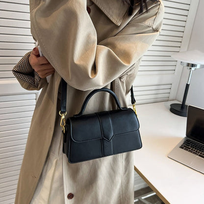 Force | Ausie Shoulder Bag