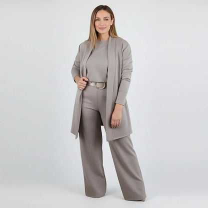 Elegant 3-piece set with a fluid cut - Lunara™