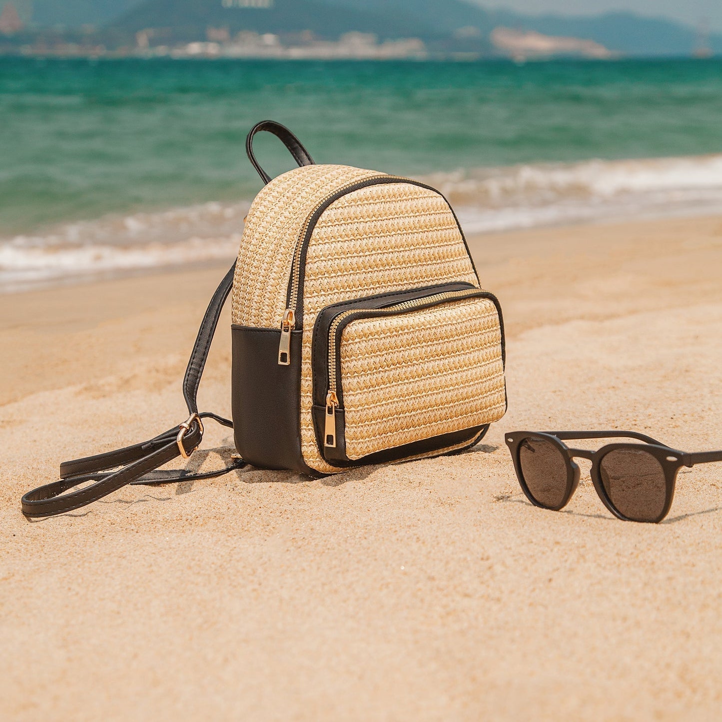 Force | Kose Straw Backpack