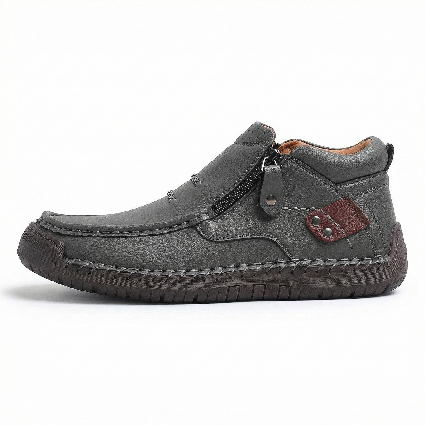 BARTON • Handmade leather shoes, combining comfort and character
