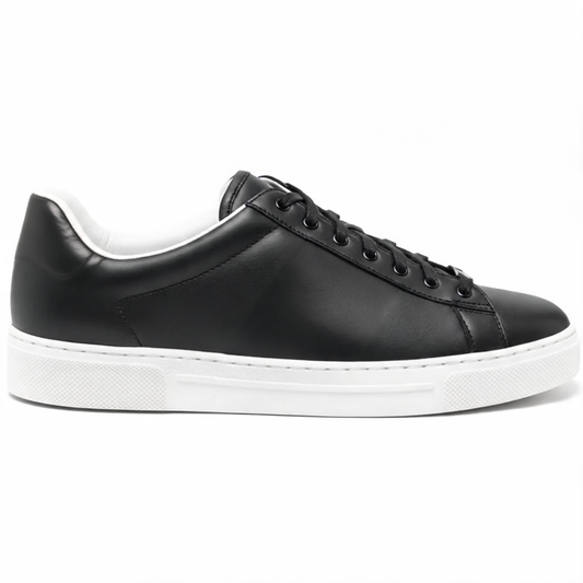 Low-Top Court Sneaker Black & Red