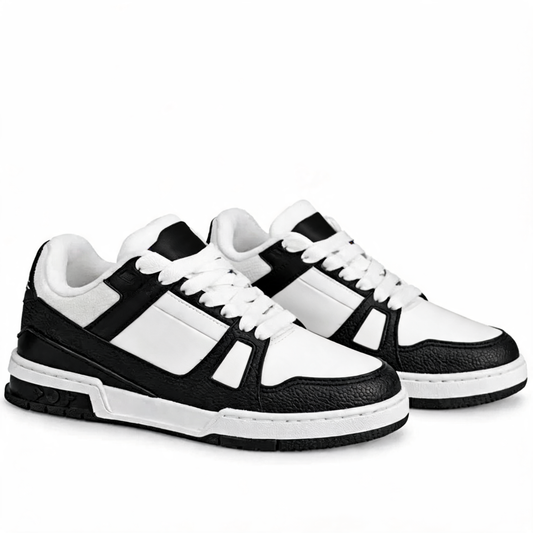 High-Top Sneaker Black White